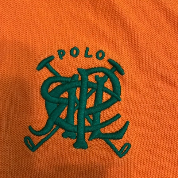 Polo - Picture 2 of 3